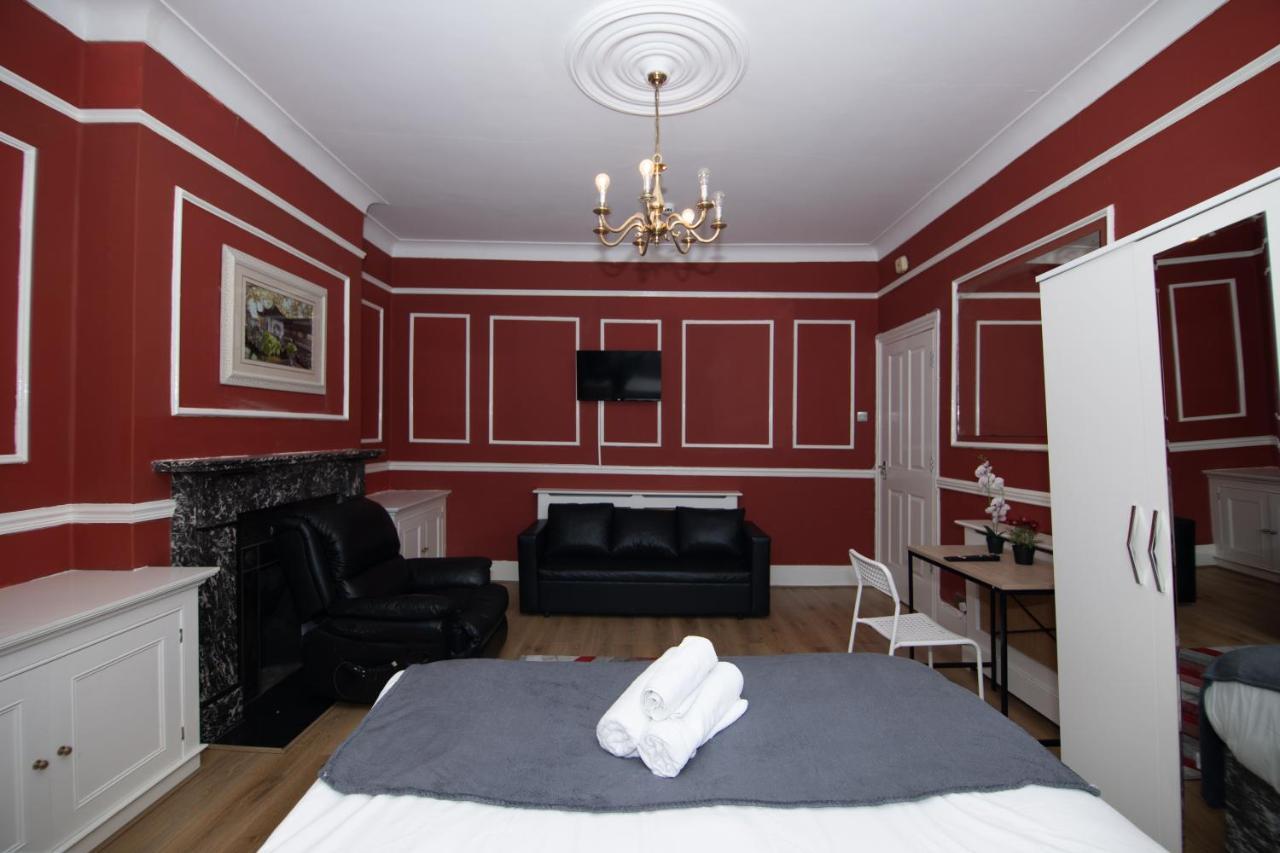 Victorian Woods Couette-café Ilford